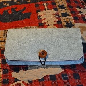 Gray Felt Clutch w Wooden Button Pro Case For Nintendo Or Switch W/ Game Holder